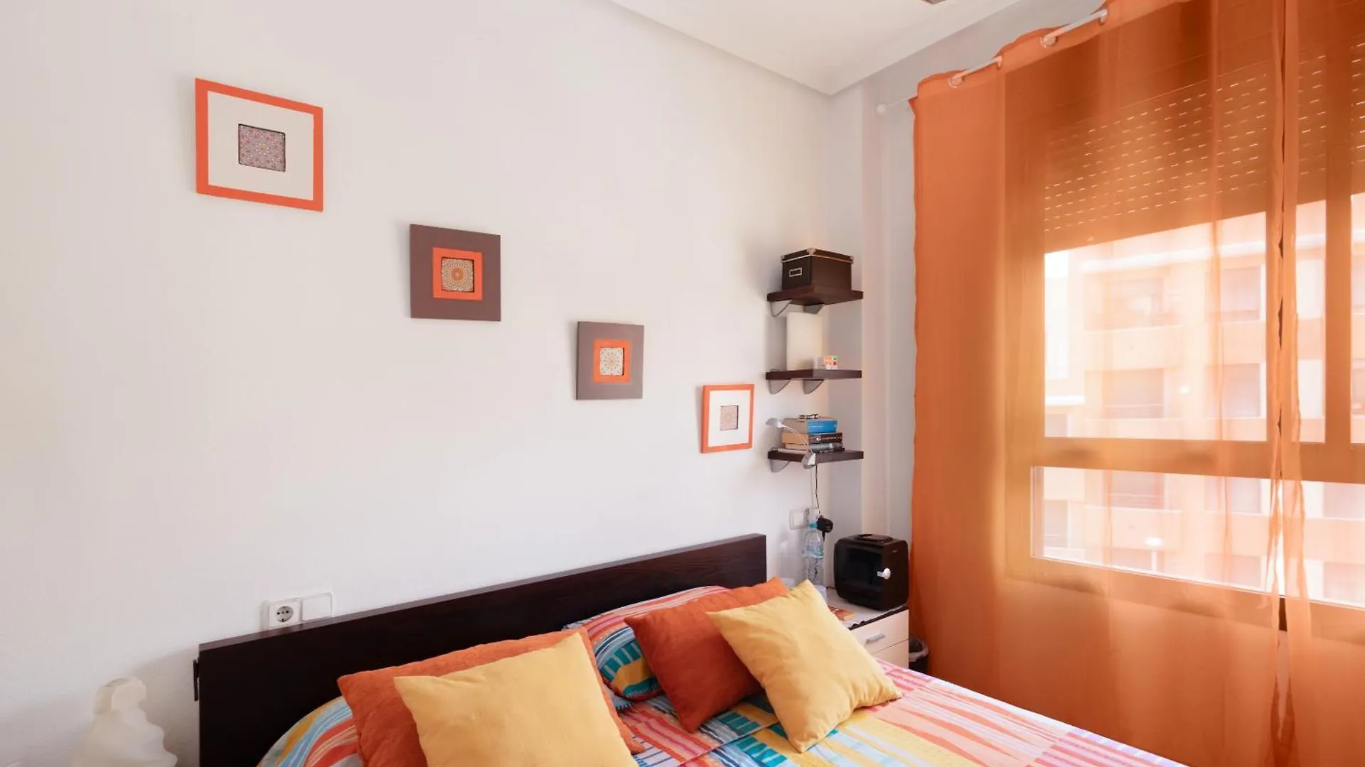 Habitacion Privada Residencial Σαμπαντέλ 0*,  Ισπανία